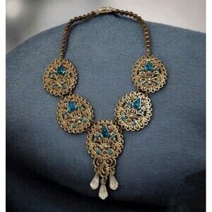 Disney Store Aladdin Jasmine Necklace Gold Tone Teal Rhinestones Genie Lamps